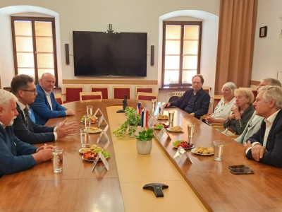 Comenius brengt Naarden en Uherský Brod opnieuw dichter bij elkaar Comenius brengt Naarden en Uherský Brod opnieuw dichter bij elkaar